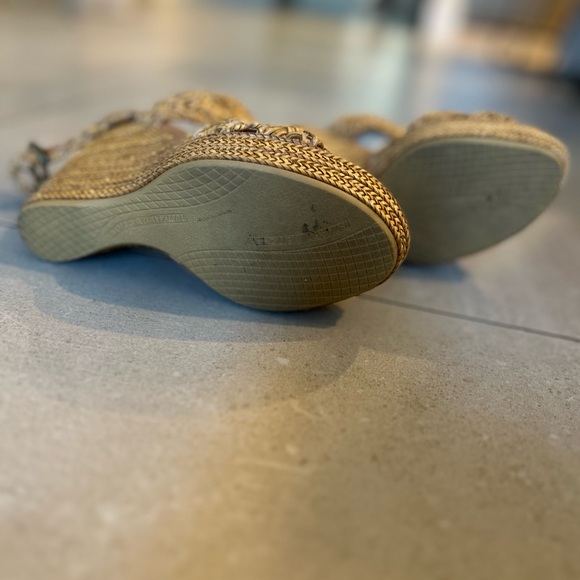 Stuart Weitzman wedge - Picture 5 of 5